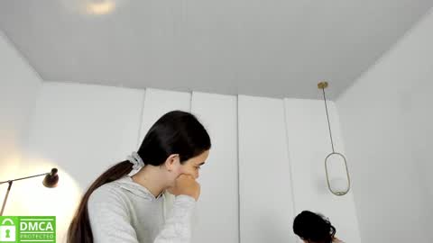 chanell and yina online show from 03.10.25