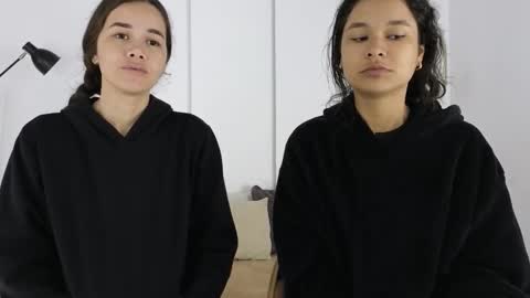 chanell and yina online show from 12.19.25