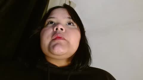 Snapshot of sexychubbyy chatting on 12.18.24 Eva online show from 12.18.24