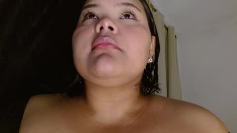 Snapshot of sexychubbyy chatting on 02.16.25 Eva online show from 02.16.25