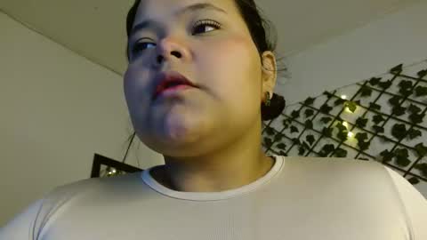 Snapshot of sexychubbyy chatting on 03.11.25 Eva online show from 03.11.25