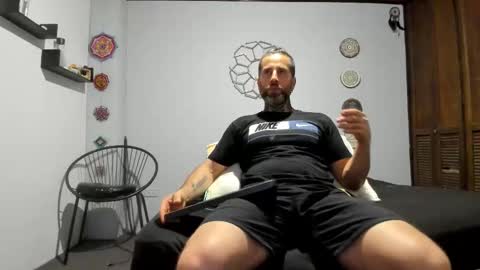 Antonioylola online show from 11.08.25