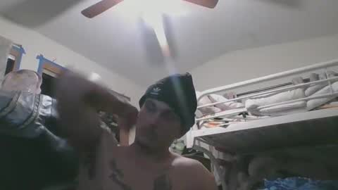 Snapshot of sexycouple6969149596 chatting on 12.24.24 sexycouples6969 online show from 12.24.24