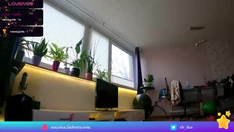 XDA   online show from 03.01.25