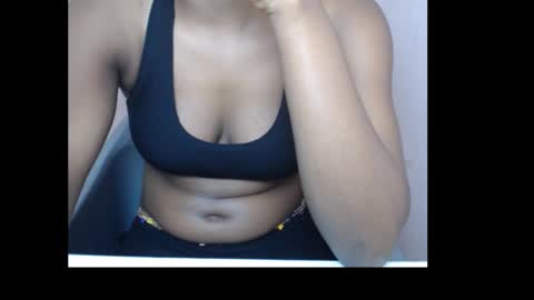 Snapshot of sexydebabe chatting on 09.10.25 sexydebabe online show from 09.10.25