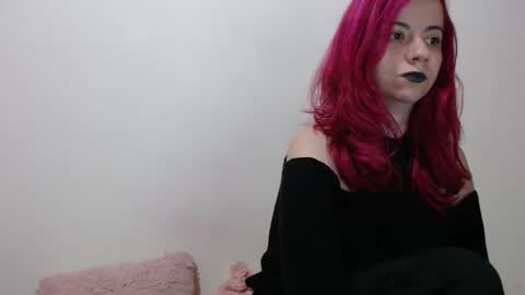 Snapshot of sexydemonangel chatting on 04.29.26 sexydemonangel online show from 04.29.26