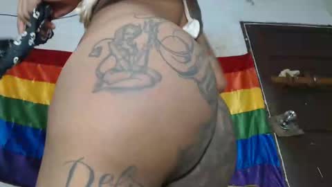 Snapshot of sexydevilrich chatting on 10.28.25 SEXYDEVILRICH online show from 10.28.25