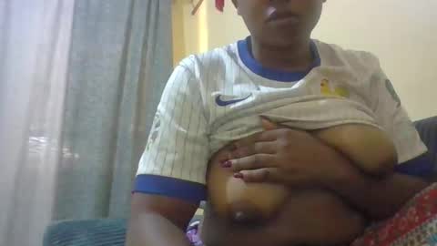 sexydivaslut_2 online show from 04.23.26