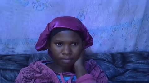 sexydoll002 online show from 10.17.25