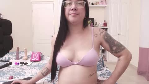 Eva online show from 11.21.25