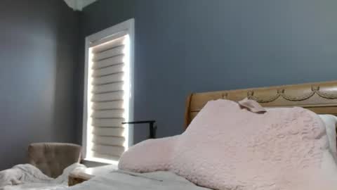 LisaisLuscious online show from 01.12.25