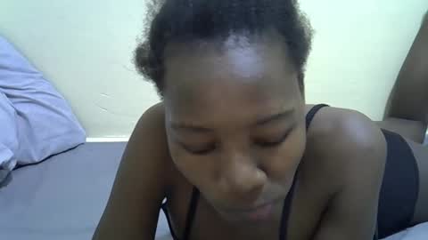 Snapshot of sexyghurl12 chatting on 10.05.25 sexyghurl12 online show from 10.05.25