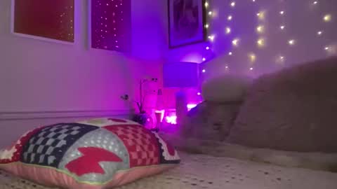 Ashley Love online show from 04.01.26