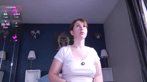 Snapshot of sexyhottease69 chatting on 11.10.25 Flavia online show from 11.10.25