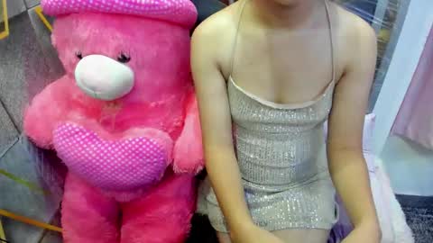 sexyislive online show from 09.18.25