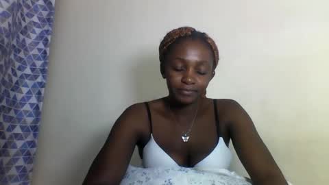 Snapshot of sexyjoane chatting on 01.14.25 JOAN online show from 01.14.25