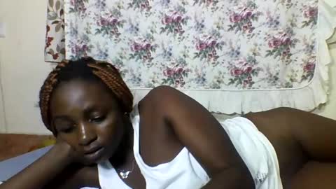 Snapshot of sexyjoane chatting on 01.27.25 JOAN online show from 01.27.25