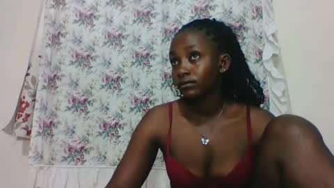 Snapshot of sexyjoane chatting on 02.08.25 JOAN online show from 02.08.25