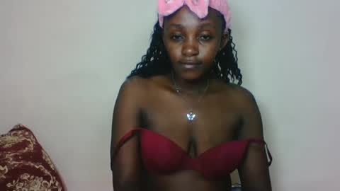 Snapshot of sexyjoane chatting on 02.08.25 JOAN online show from 02.08.25