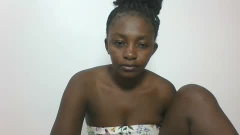 Snapshot of sexyjoane chatting on 03.03.25 JOAN online show from 03.03.25