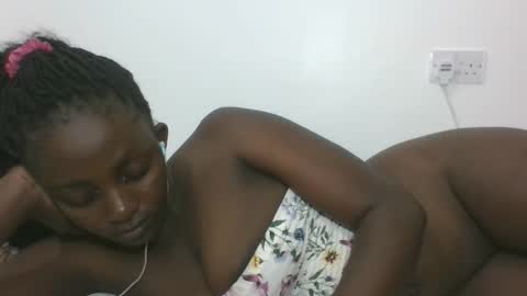 Snapshot of sexyjoane chatting on 03.03.25 JOAN online show from 03.03.25