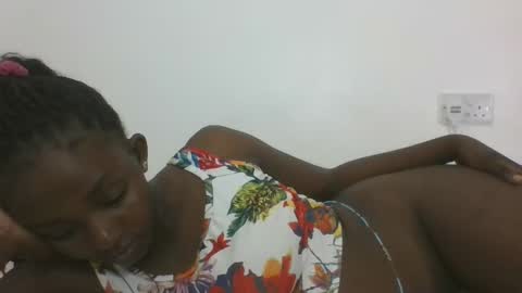 Snapshot of sexyjoane chatting on 03.05.25 JOAN online show from 03.05.25