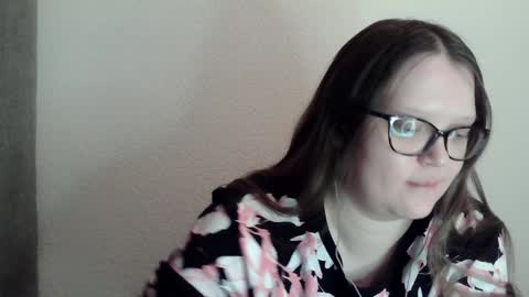 Kate online show from 12.31.24