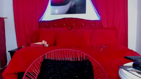 laura online show from 01.29.25