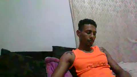 Snapshot of sexyleon69 chatting on 02.16.26 Sexy leon online show from 02.16.26