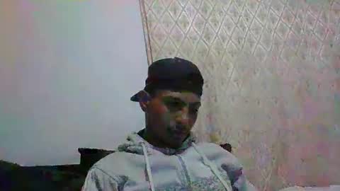 Snapshot of sexyleon69 chatting on 02.19.26 Sexy leon online show from 02.19.26