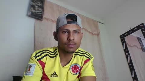 Snapshot of sexyleon69 chatting on 02.22.26 Sexy leon online show from 02.22.26