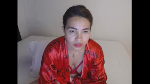 Snapshot of sexyloba_ chatting on 02.15.25 sexyloba independent model online show from 02.15.25