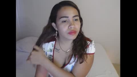 Snapshot of sexyloba_ chatting on 02.21.25 sexyloba independent model online show from 02.21.25