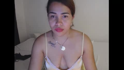 Snapshot of sexyloba_ chatting on 03.01.25 sexyloba independent model online show from 03.01.25