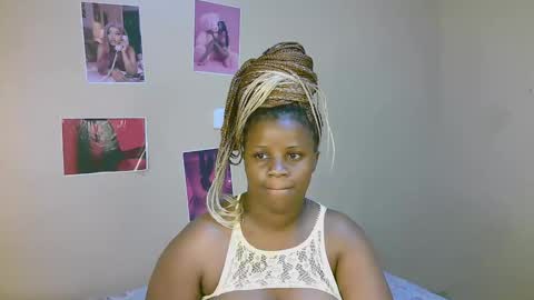 sexylucy33 online show from 03.08.26