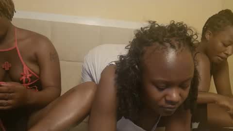 Miss mia online show from 09.18.25