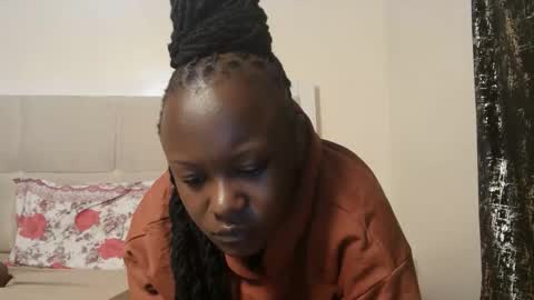 Miss mia online show from 10.06.25