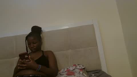 Miss mia online show from 10.11.25