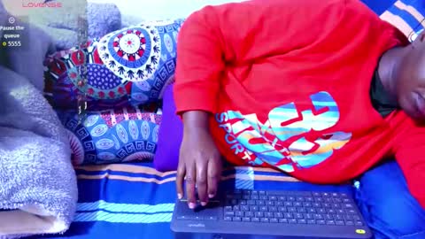 Snapshot of sexymompie chatting on 09.10.25 CANDY online show from 09.10.25