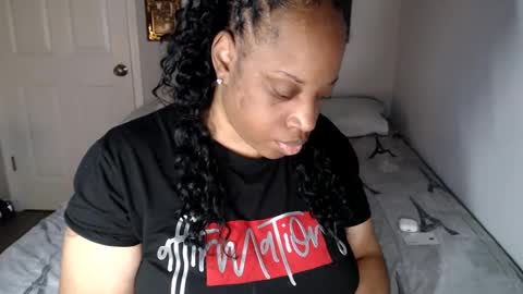 SexyMona online show from 10.12.25