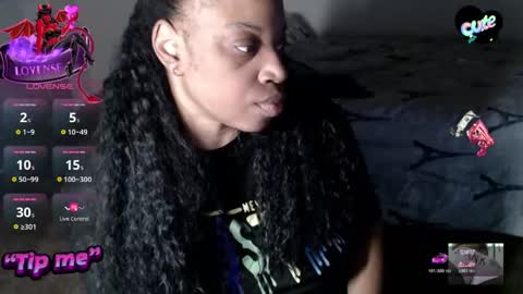 SexyMona online show from 12.16.25