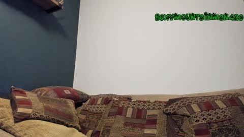 Sexymountainman420 online show from 12.25.24