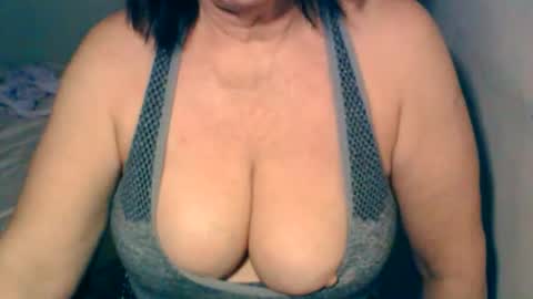 AnneSofia online show from 09.18.25
