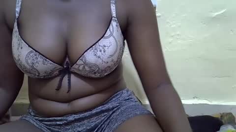 sexypeach98 online show from 01.06.26