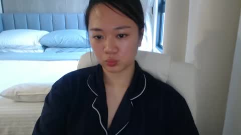 sexypenguin13 online show from 12.06.24