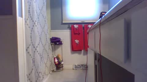 Snapshot of sexypluvin chatting on 01.08.25 sexypluvin online show from 01.08.25