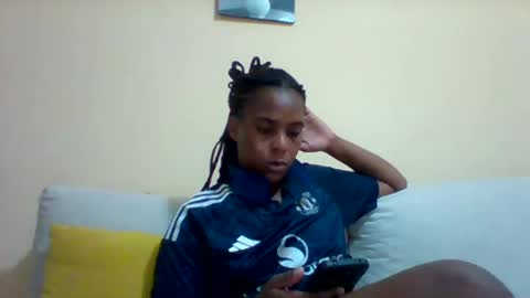 DOVY ACHIENG online show from 02.03.25