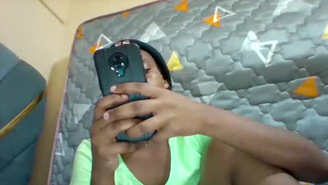 DOVY ACHIENG online show from 03.11.25