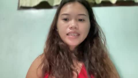 Snapshot of sexyreesebunny chatting on 12.17.25 Reese online show from 12.17.25