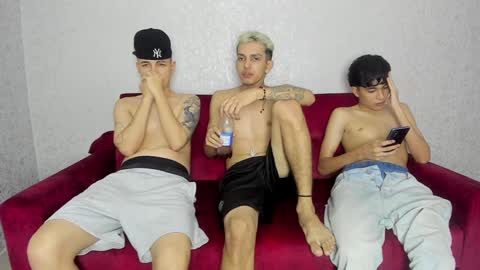 MATIAS-18   THIAHO -18  MAX-19  NICOKALY-19  CAIN-19   MOD ESTEBAN online show from 12.20.24